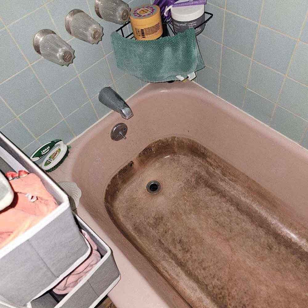 dirty bathtub